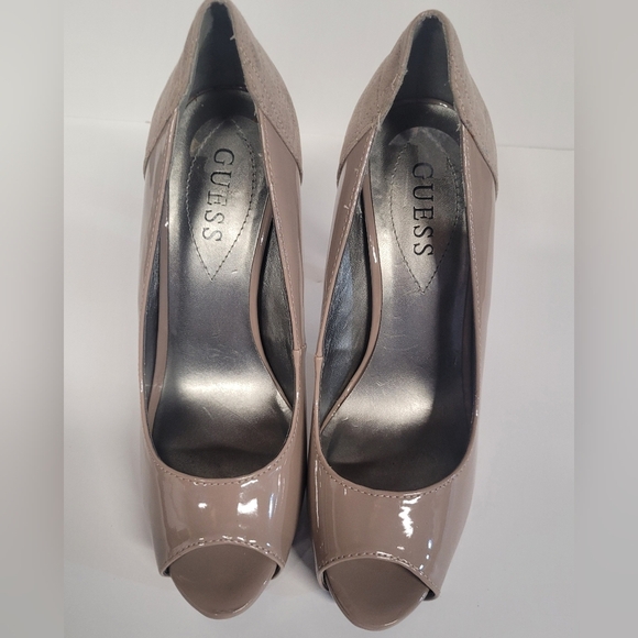 Guess Stilettos Heels Open Toe Sandals 8.5 M Beige - Picture 2 of 5
